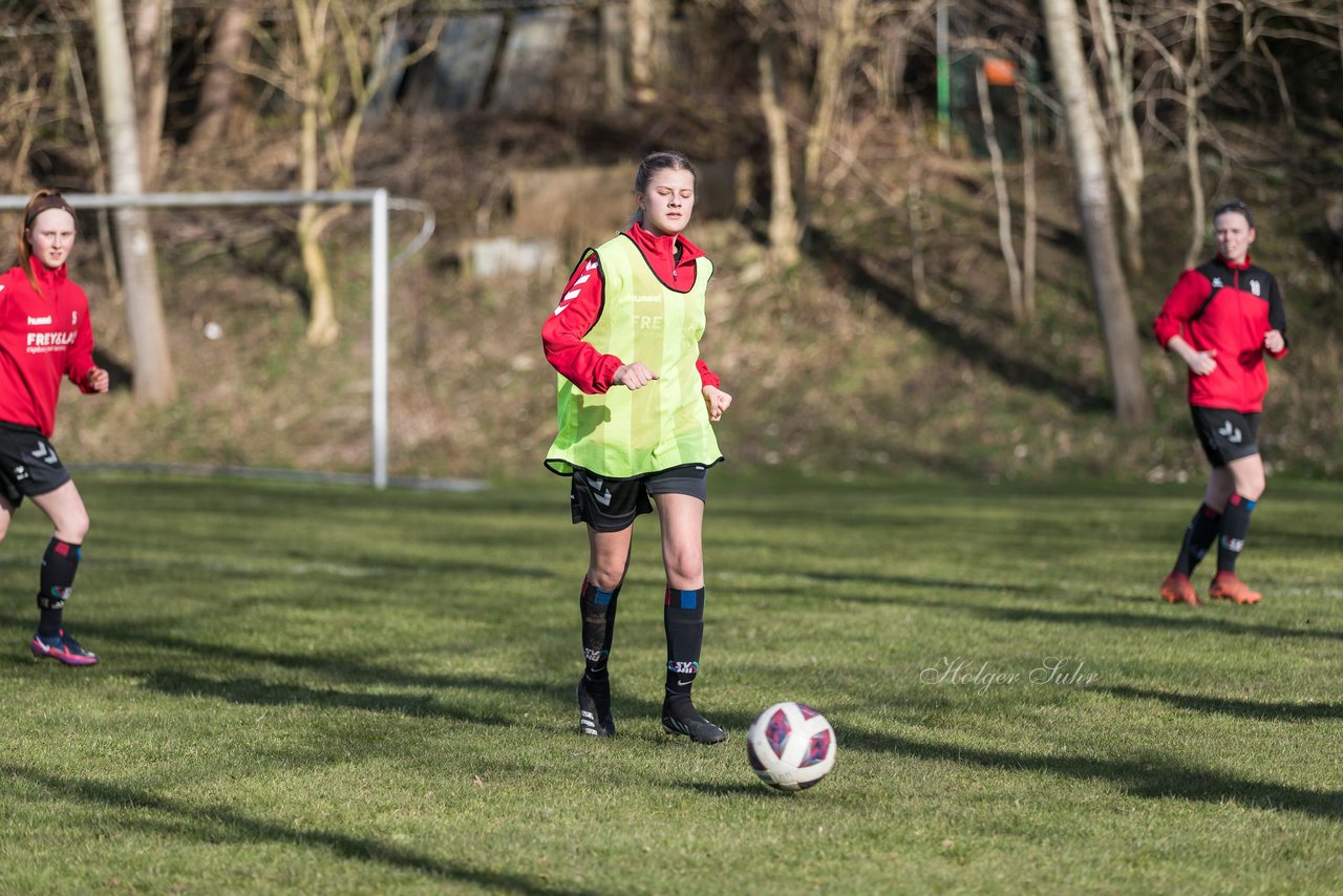 Bild 103 - F Rot Schwarz Kiel - SV Henstedt Ulzburg 2 : Ergebnis: 1:1